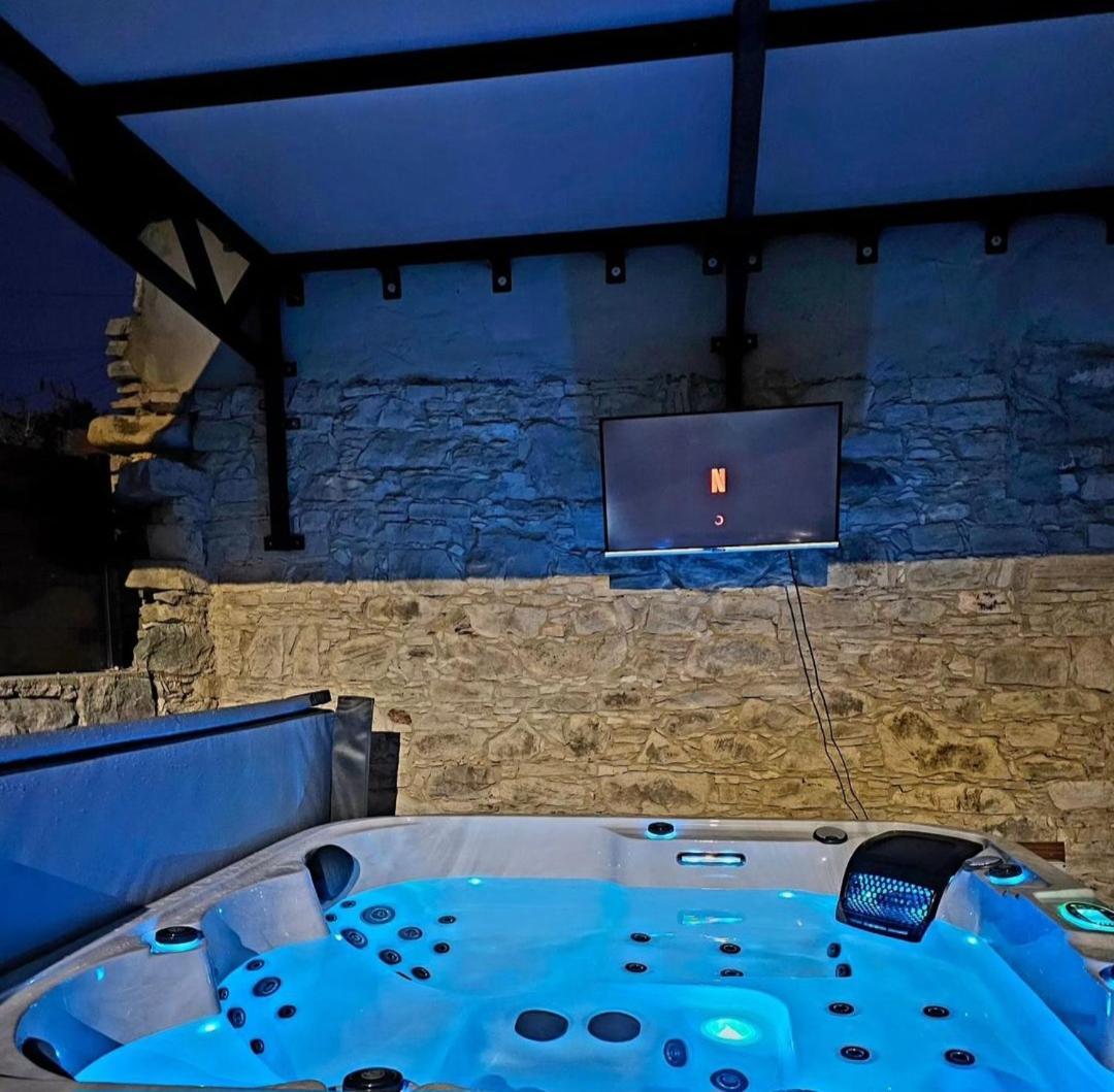 The Stonehouse Suites With Private Bath Spas Лимасол Экстерьер фото