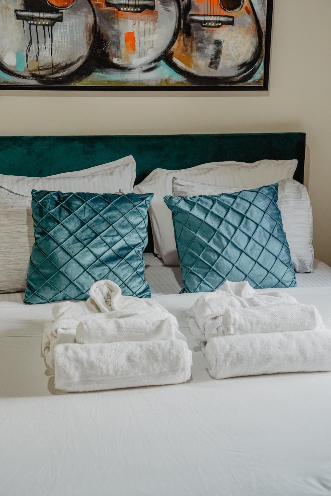 The Stonehouse Suites With Private Bath Spas Лимасол Экстерьер фото