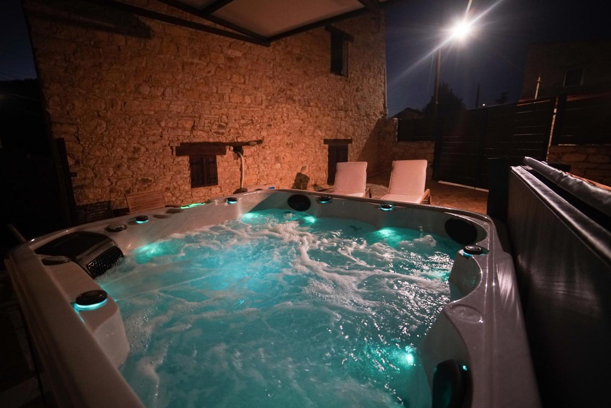 The Stonehouse Suites With Private Bath Spas Лимасол Экстерьер фото