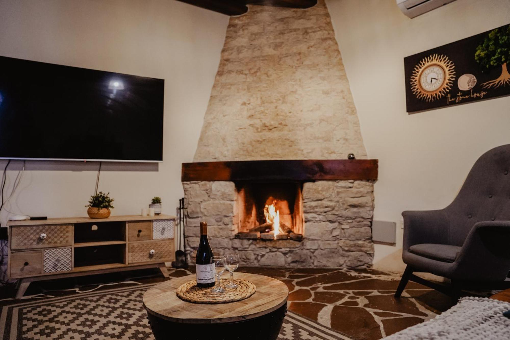 The Stonehouse Suites With Private Bath Spas Лимасол Экстерьер фото